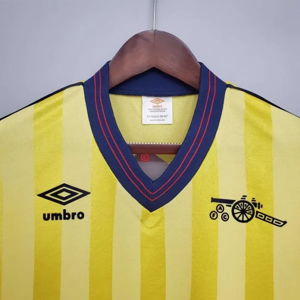 Arsenal 1983 -1986 Away Retro Football Shirt