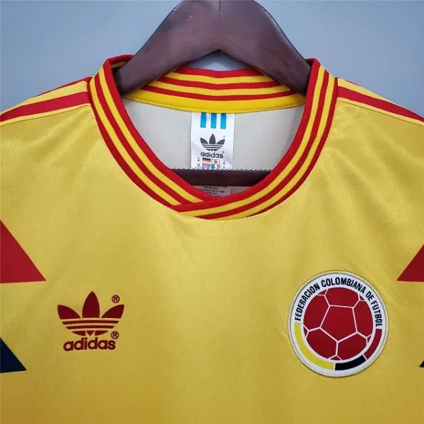 Colombia 1990 World Cup Home Retro Football Shirt