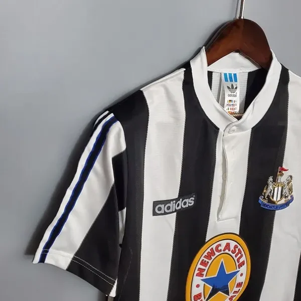 Newcastle United 1995-1997 Home Retro Football Shirt
