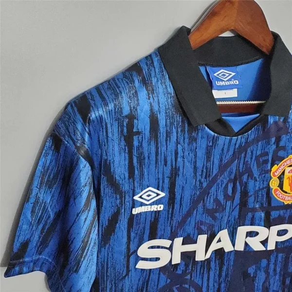 Manchester United 1992-1993 Blue Away Football Shirt