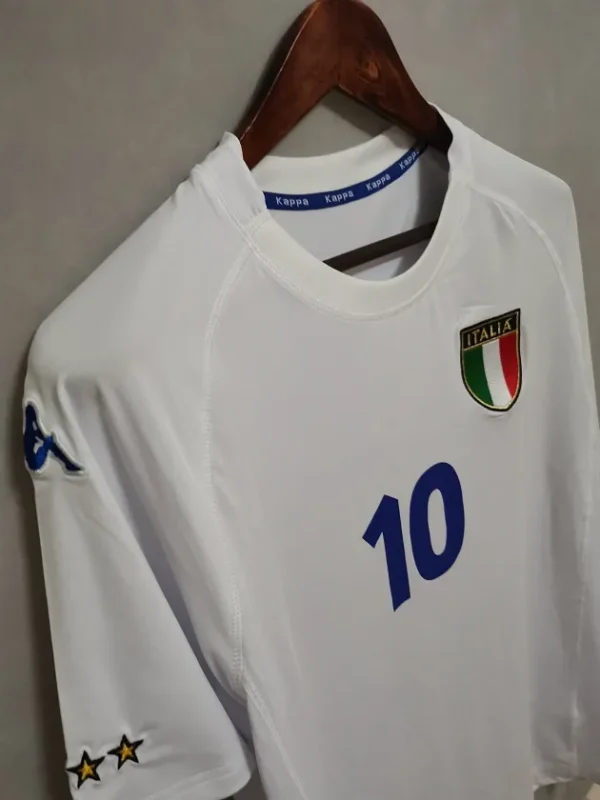 Italy Euro 2000 White Away Retro Football Shirt