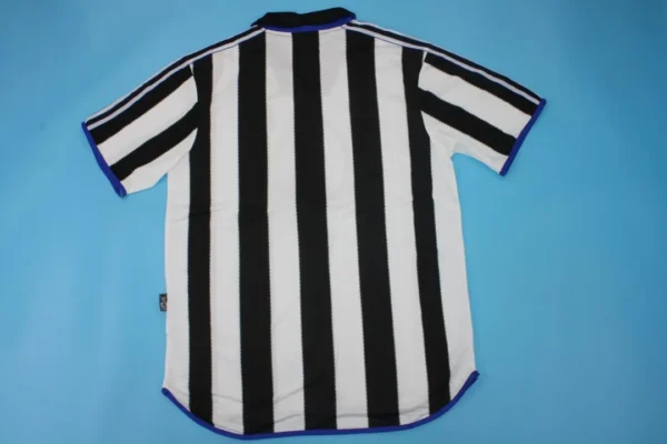 Newcastle United 1999-2000 Home Retro Football Shirt