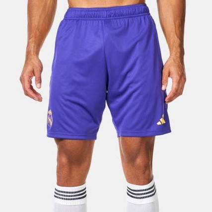 Football Shorts What To Wear To Football Practice?